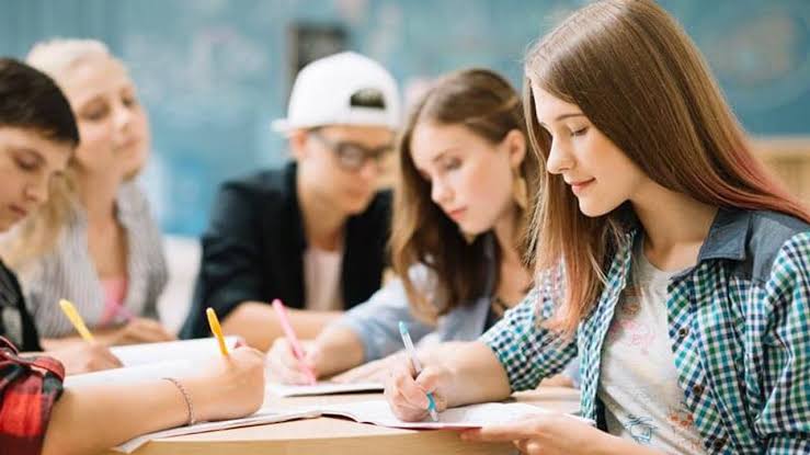 PISA’ya göre Rum öğrencilerin yüzde 43’ü fen bilimleri, okuduğunu anlama ve matematikte temel beceriden yoksun