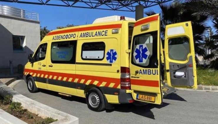 Yola düşen buzdolabını almak için aracından inen adama minibüs çarptı…76 yaşındaki şahıs hayatını kaybetti
