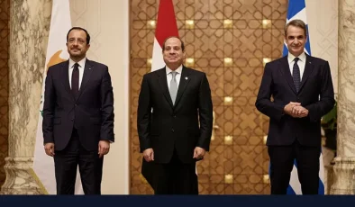 Hristodulidis üçlü zirve için bugün Mısır’da
