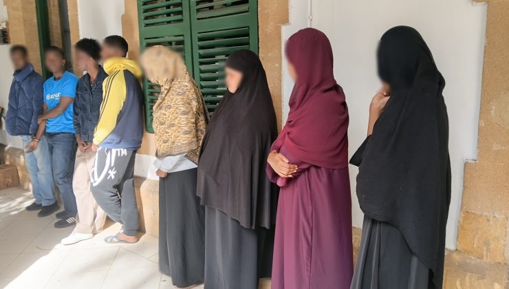 Güney Kıbrıs’a yasa dışı geçmeye çalışan 8 kişi tutuklandı
