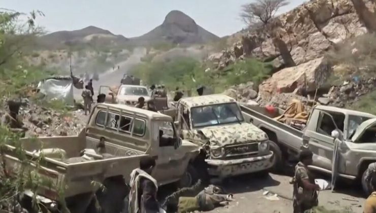 Yemen ordusu: Husi hedeflerine düzenlenen 2 bin 103 saldırıda 1860 kişi öldü veya yaralandı