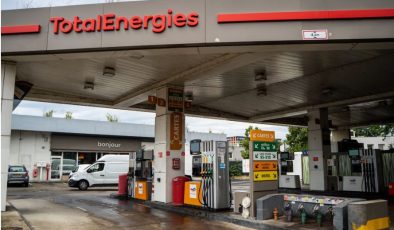 Fransa’da TotalEnergies çalışanları grevde