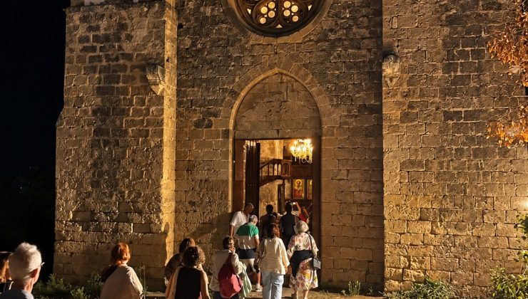 Gazimağusa Belediyesi’nin “Gece Yürüyüş Turu, Deneyimsel Yolculuk” etkinlikleri tamamlandı