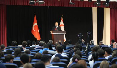Diyanet İşleri Başkanı Arpaguş, Hala Sultan İlahiyat Koleji’ni ziyaret etti