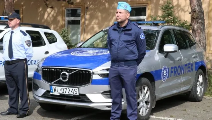 AB sınır ajansı Frontex, sınır dışı edilmiş göçmenlere yönelik destek programını askıya aldı