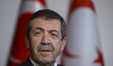 Dışişleri Bakanı Ertuğruloğlu, İTT toplantısı için Bağdat’a gitti