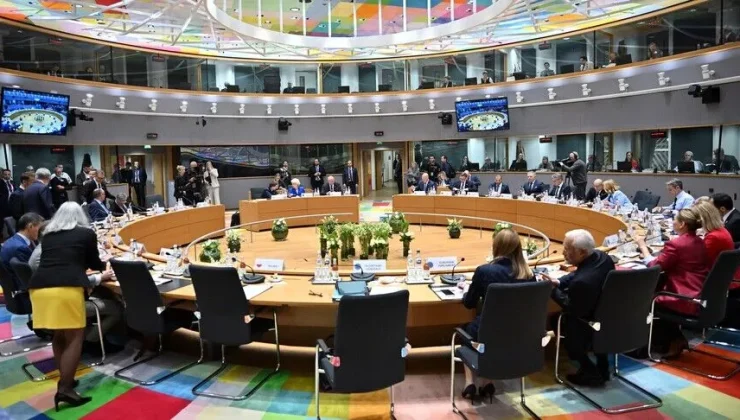 AB liderleri zirvenin ikinci gününde Ukrayna, güvenlik ve göç konularını görüşüyor