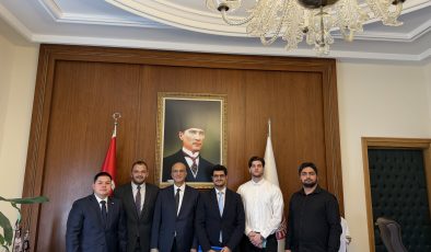 Kıbrıs Türk Öğrenci ve Gençlik Delegasyonundan TBMM’de üst düzey ziyaretler…