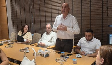 Sarıçizmeli: “Yeni dönemde sorunlara gerçekçi çözümler ortaya koyacağız”