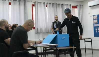 İsrail seçimlerinde “çift zarf” oyları hariç sandıkların hepsinin sayımı tamamlandı