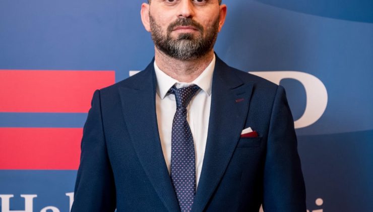 Akbaşak: “Mezarlık duvarları siyasi propaganda alanı değildir”