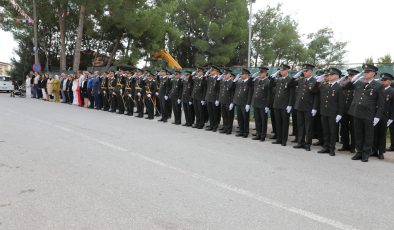 Cumhuriyet Bayramı, Değirmenlik’te törenle kutlandı