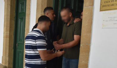 Uyuşturucu ve silah suçlarından tutuklanan zanlı 3 ay cezaevinde kalacak