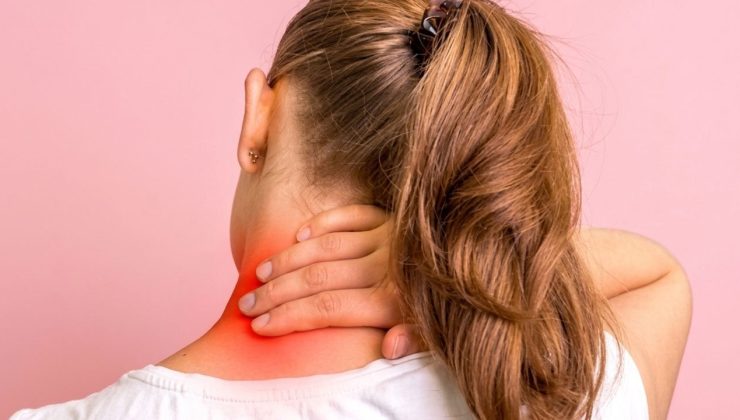 Boyun ağrısı için bilinçsiz egzersiz yapmayın