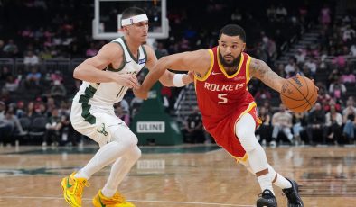 Bucks’ı deplasmanda farklı devirdi: Rockets’ten 12 yıl sonra 5’te 5