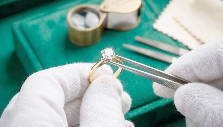 Değerli taş alırken dikkat! 50 dolarlık pırlanta 1.000 dolara satılıyor