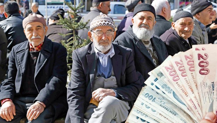 Emekli maaşında hesaplar sil baştan!