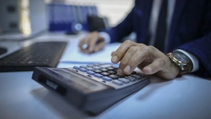 Hizmet üretim endeksi yıllık bazda yüzde 2,3 arttı