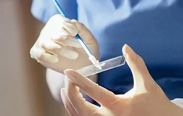 Uzman, rahim ağzı kanserinde HPV testinin 30-65 yaşta 5 yılda bir yapıldığını söyledi
