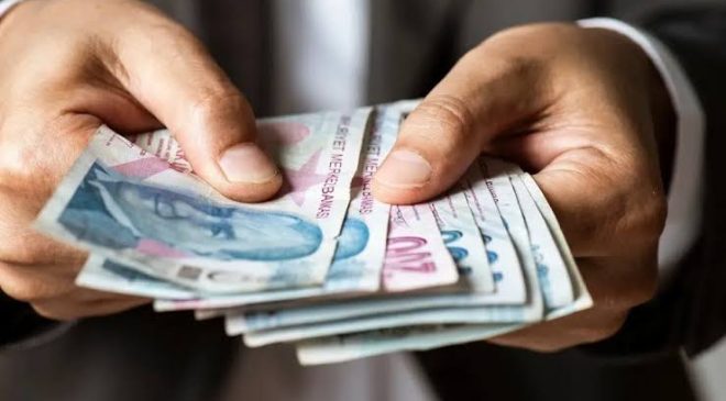 Memur ve emekli zammını belirleyecek!