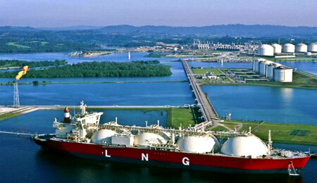 LNG terminali için 8 şirket teklif verdi