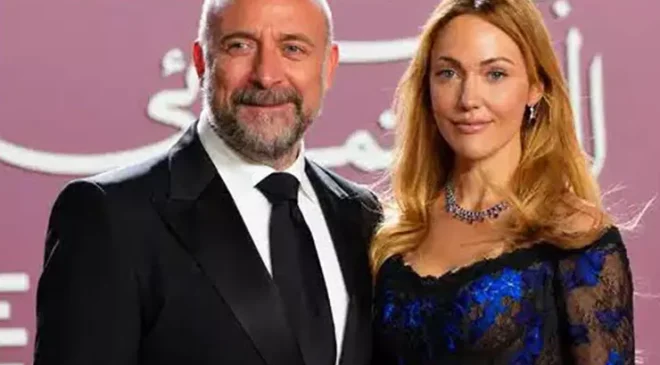Halit Ergenç ile Meryem Uzerli yeni filmlerinin prömiyerinde kırmızı halıda yan yana yürüdü