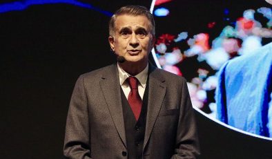 Şenol Güneş’ten A Milli Takım çıkışı: “Yabancı olmamalı”