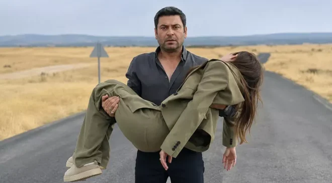 Yarım milyon izlenen Uzak Şehir fragmanında skandal hata! Silmek zorunda kaldılar